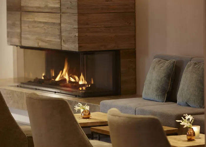 Hotel Alpenhof Murnau 5*