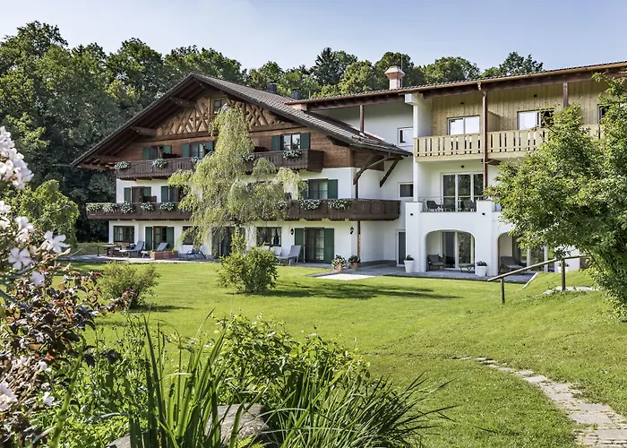 Alpenhof Murnau Hotel 5*