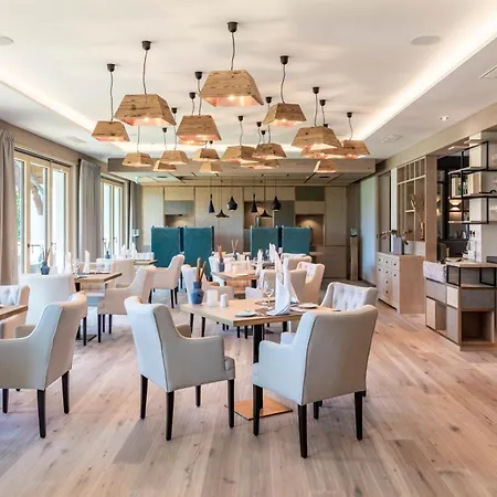 Alpenhof Murnau 5*