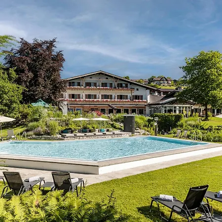 Hotel Alpenhof Murnau 5*