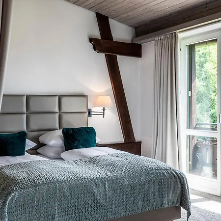 Alpenhof Murnau Hotel 5*