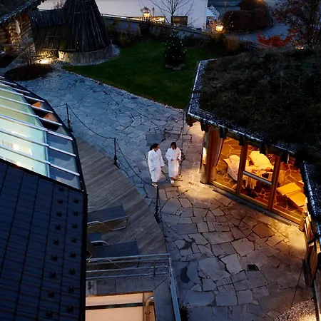 Alpenhof Murnau Hotel 5*