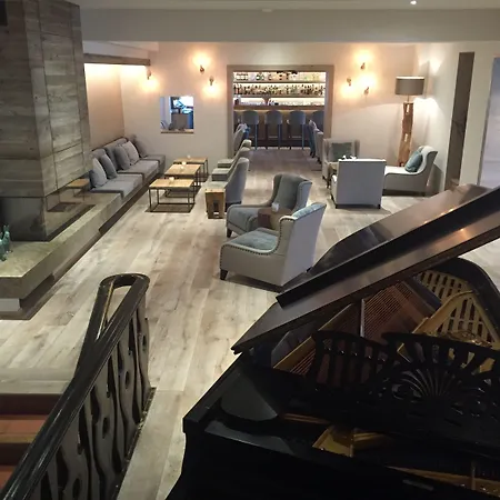 Alpenhof Murnau Hotel 5*