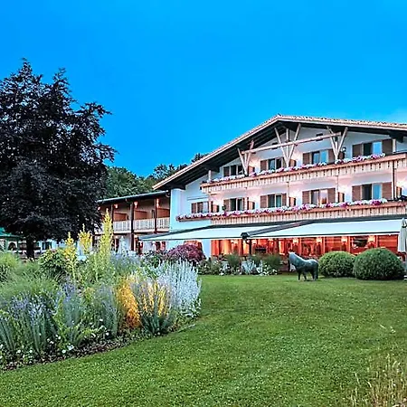 Hotel Alpenhof Murnau 5*