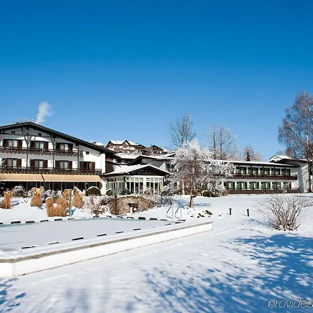 Alpenhof Murnau Hotel 5*